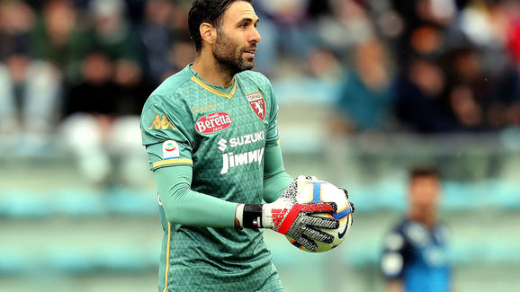 跟队：尤文关注柏林联合中卫迪奥戈-莱特，球员合同6月到期（队记：尤文有意柏林联合中卫迪奥戈-莱特，合同今夏6月到期）