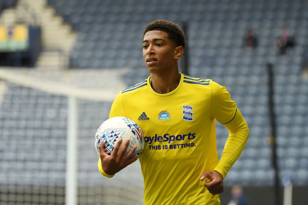 尤文王朝崩塌前夜！8000万神锋轰然倒下