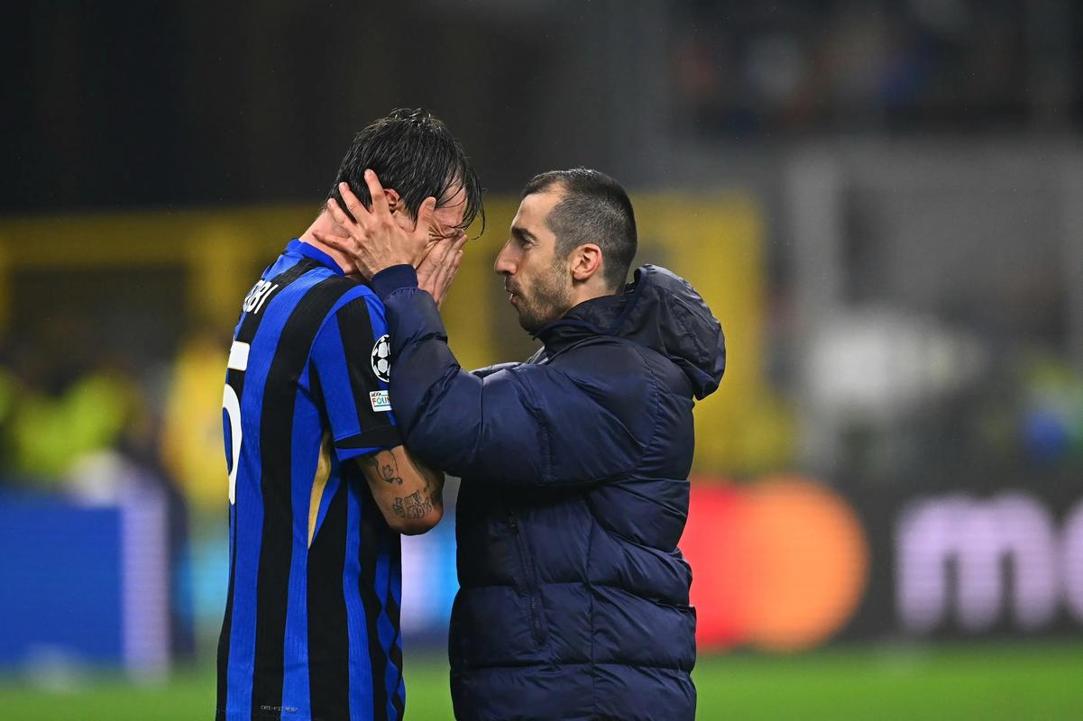 意甲最新积分战报：两大强队落败，榜首易主，争冠形势乱了（意甲积分榜更新：两强失利，榜首易位，争冠格局洗牌）