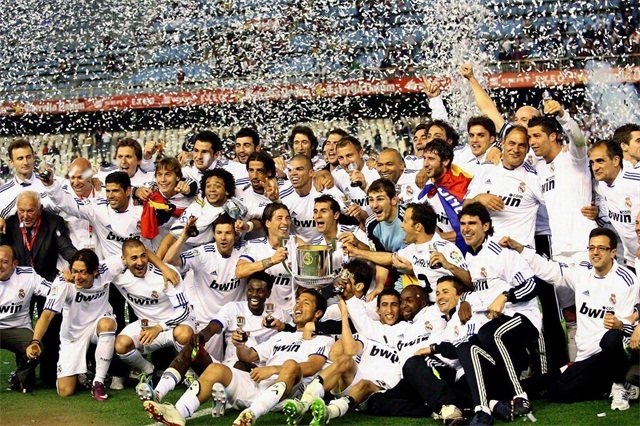 德甲替补戴帽，凯恩是继9分钟5球的莱万之后拜仁第二人