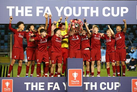 多尔古：纽卡的侵略性很强，我们要在对方半场持球避免被压迫（多尔古：纽卡侵略性十足，我们要在对方半场控球以化解逼抢）