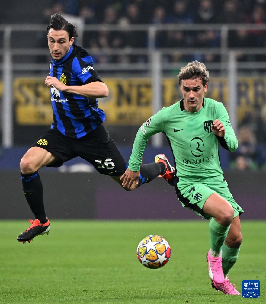 致敬，若塔兄弟前东家贡多马尔在球衣上印了他们的头像和名字