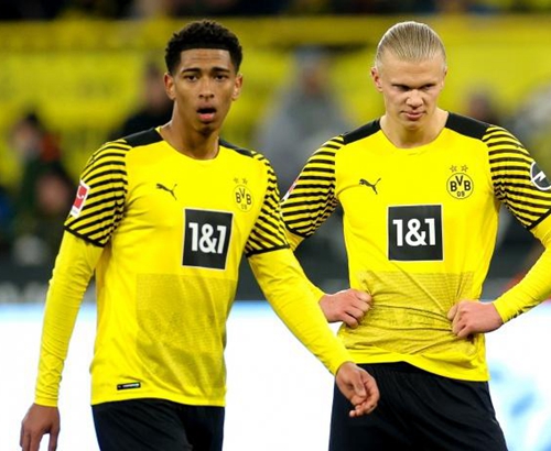 卫报评2025百大球星70-11名：C罗51，梅西34，维尼修斯22（卫报揭晓2025百大球星第70至第11位：C罗第51、梅西第34、维尼修斯第22）